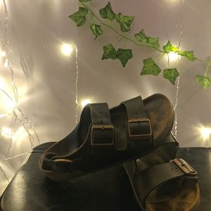 In good condition used Milano style Birkenstocks